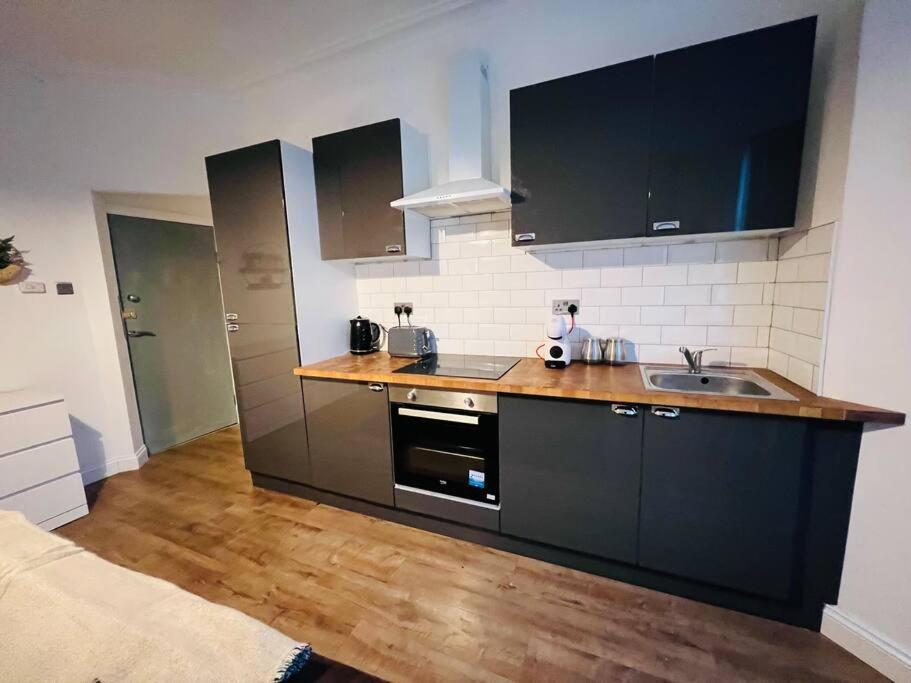 Beautiful Space Stylish And Modern! Perfect Location 블랙풀 외부 사진
